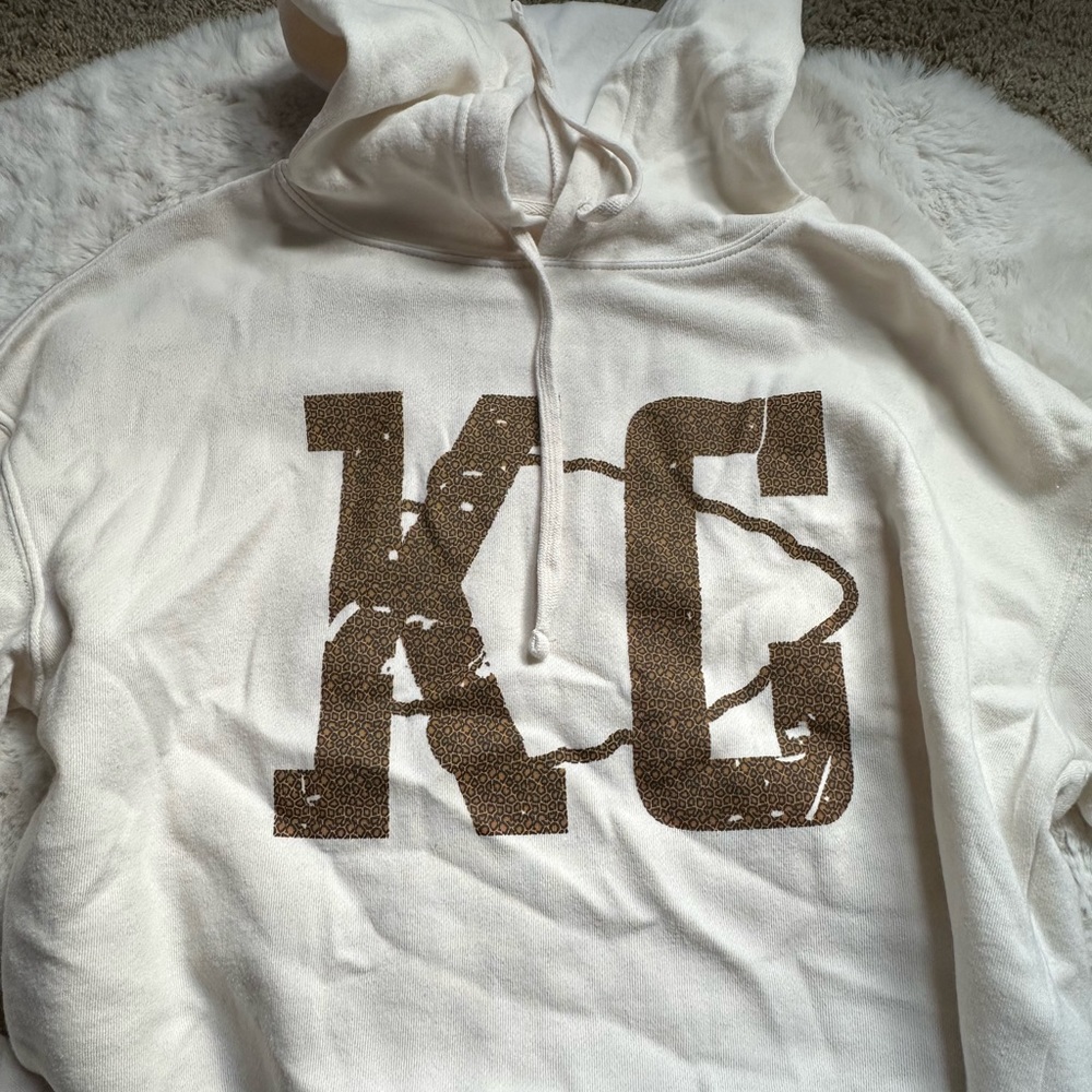 Cute, cropped, KC sweatshirt